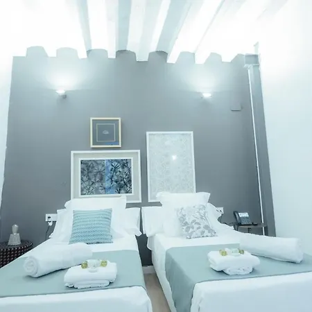 Boutique Palacete S.xvii Adults Only فندق لقنت